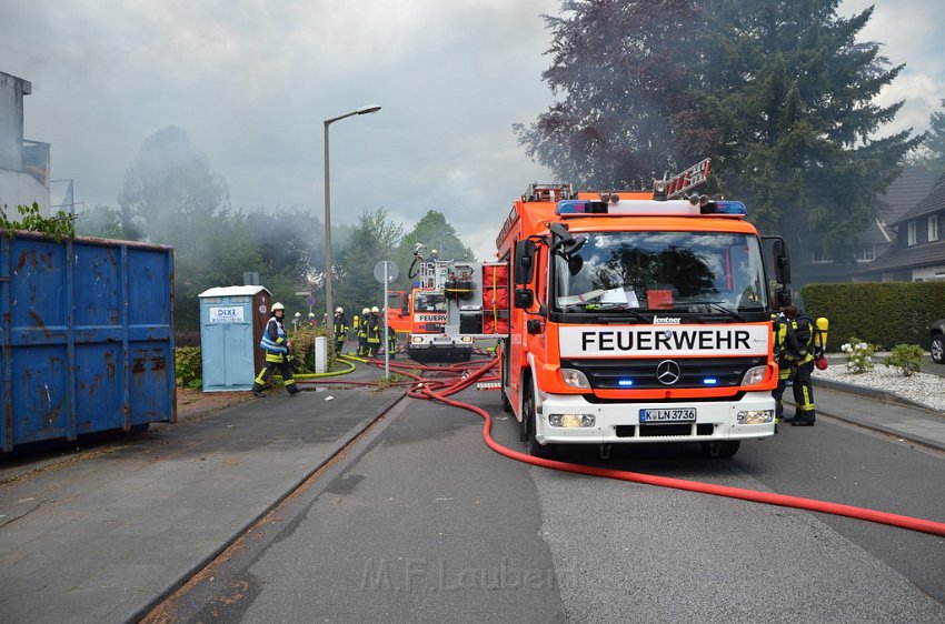 Feuer 3 Koeln Weiden Frechenerstr Wickratherhofweg P027.JPG